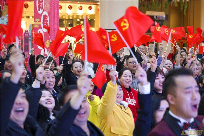 老公家庭暴力怎么治他